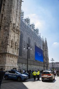 A 35-year-old man jumping from the Milan Cathedral.