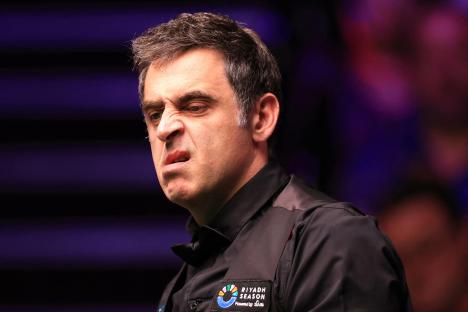 Ronnie O’Sullivan crashes out of World Snooker Championship in semi as he falls agonisingly short of final
