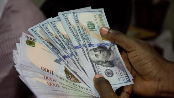 Nigeria’s naira continues to appreciate against dollar in black market