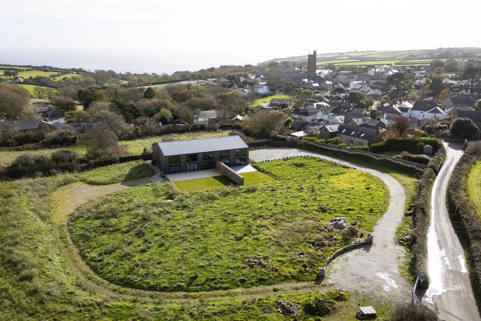 Locals demand £1M barn built without permission in Cornwall is torn down