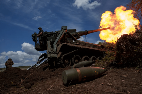 Vladimir Putin rages ‘all of Ukraine is ours’ as he threatens to seize key city while Kyiv slams tyrant as ‘deranged’
