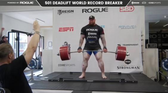 Hafþór Björnsson deadlifting 501 kg.