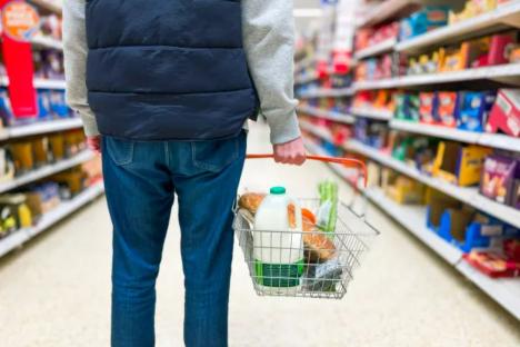 Major food brand urgently recalls popular snack over health risk as customers warned ‘do not eat’