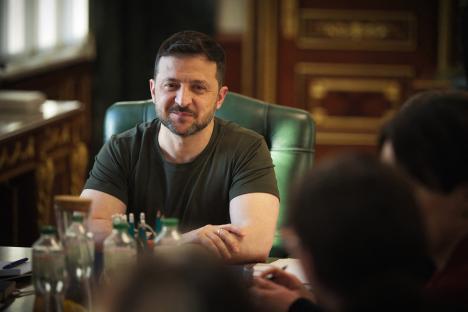 Volodymyr Zelensky at a press conference.