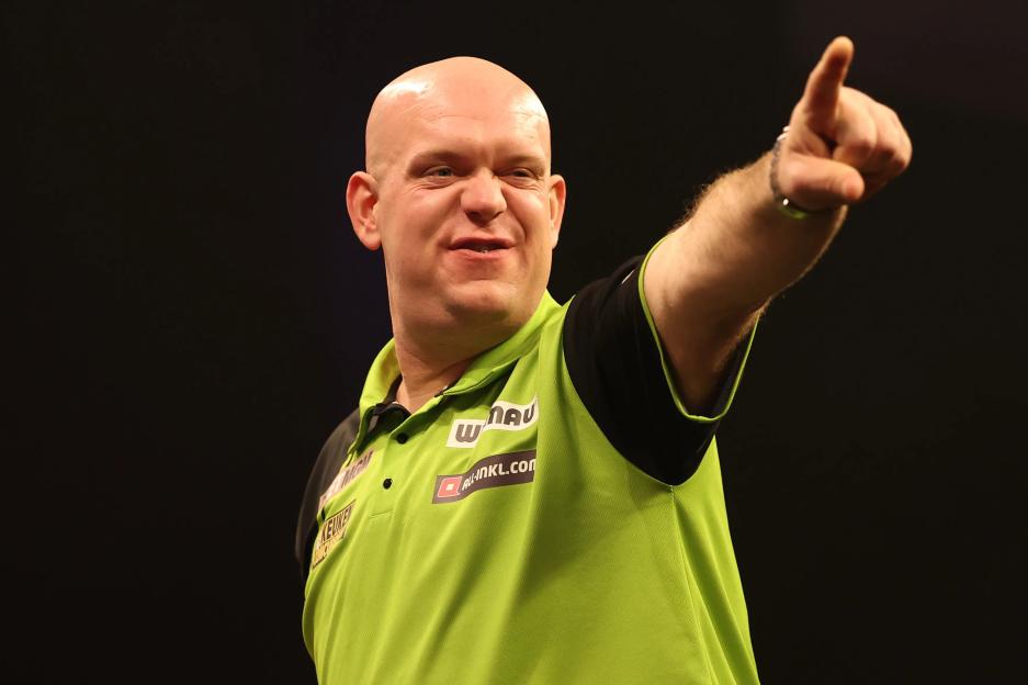 Darts star Michael van Gerwen reveals love of Call of Duty before being CALLED OUT by Olympic hero