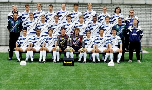 Team photo of FC Zwolle soccer team.
