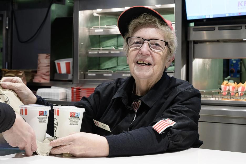 World’s longest-serving KFC worker known as ‘Miss KFC’ dies aged 74 after battling cancer