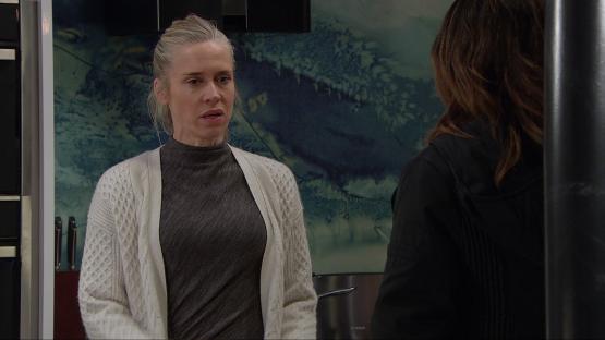 Chas Dingle tells Ruby Miligan-Fox she revealed Anthony's danger to children.