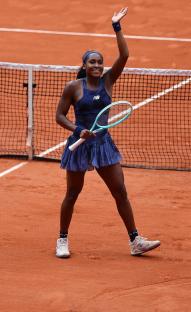 Coco Gauff Advances to Fifth Straight French Open Quarter-Finals