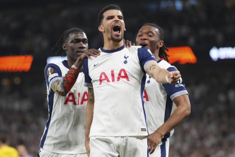 Dominic Solanke of Tottenham celebrating a goal.