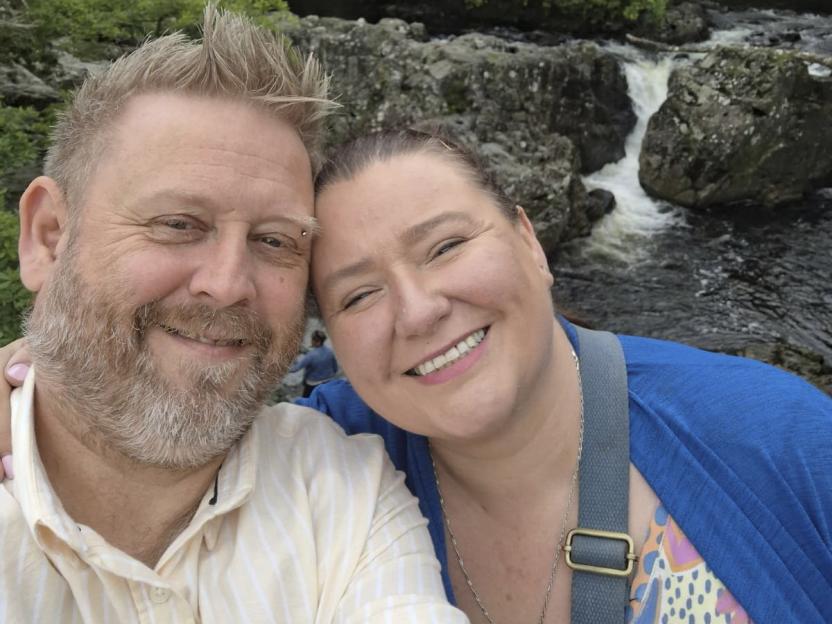 Photo of Arron and Dawn Clegg.