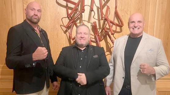 ‘Deal done’ – Tyson Fury makes major announcement after business meeting with manager and dad John