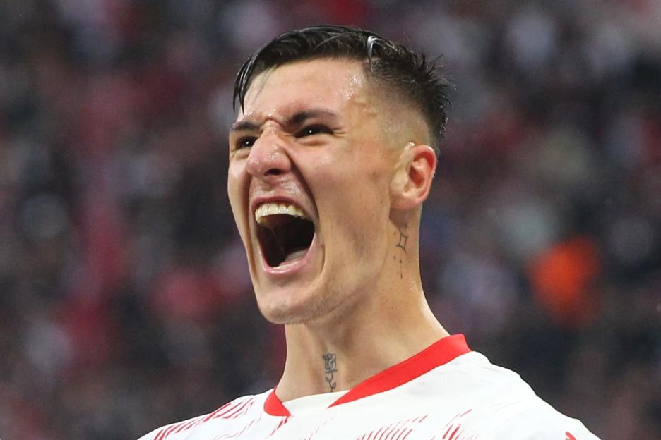  Benjamin Sesko’s preferred club ‘revealed’ as Newcastle prepare new £70m-plus transfer offer in bid to beat Man Utd