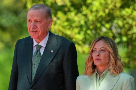Turkey, Italy to strengthen defence cooperation, boost trade