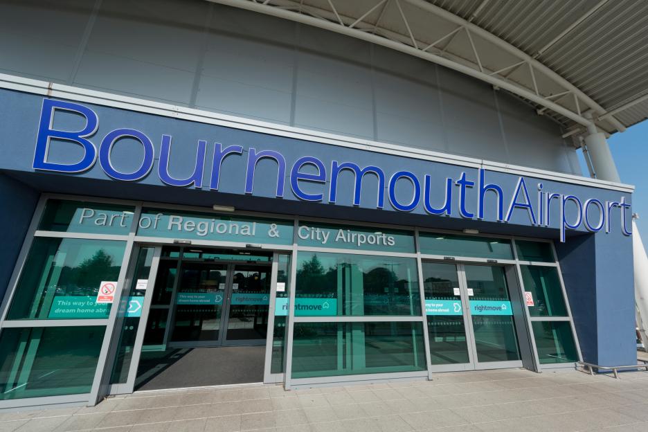 P31JGH The entrance to Bournemouth Airport new departure building.