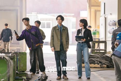 Jung Kyung Ho, Seol In Ah, And Cha Hak Yeon Dish On Their Off-The-Charts Chemistry In “Oh My Ghost Clients” 6
