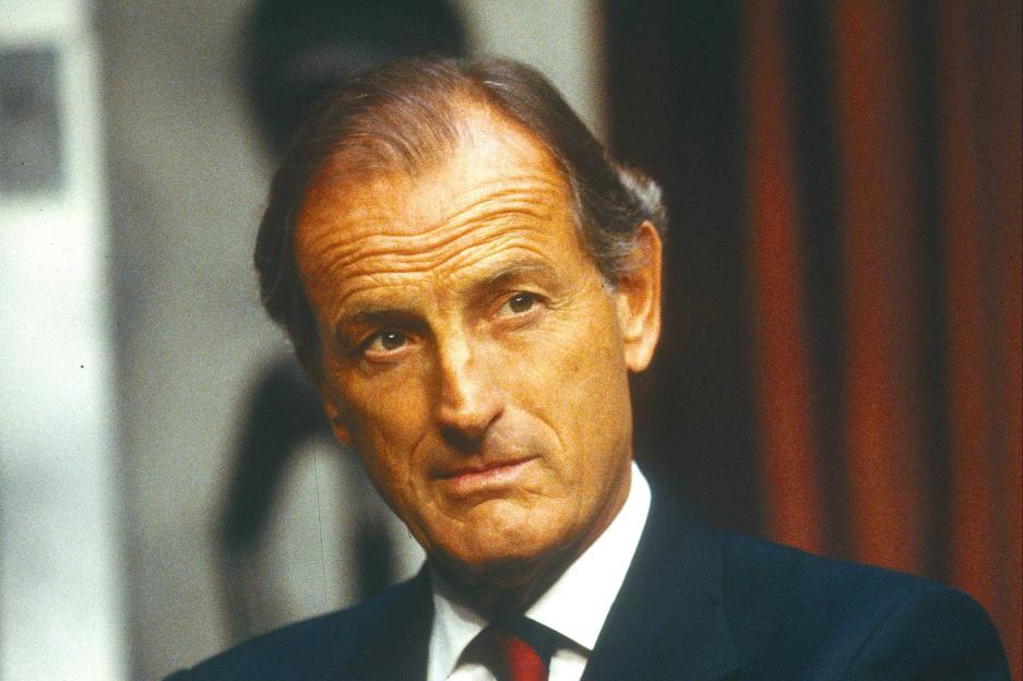 BBC star, 96, who rose to fame in 60s and dated Coupling’s Sarah Alexander, 54, dies as tributes pour in