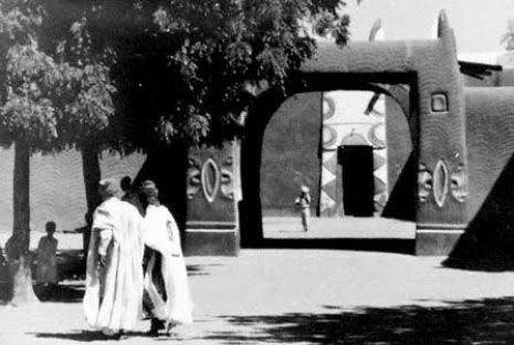 Daura emir sacks village head over alleged role in abduction, rape of nursing mother
