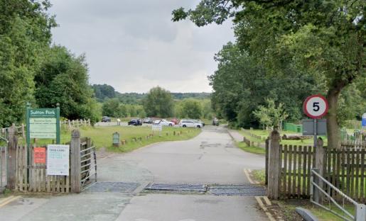 Horror as ‘gang of girls’ attack elderly woman in park & leave her ‘on floor with a bleeding head’ sparking urgent hunt