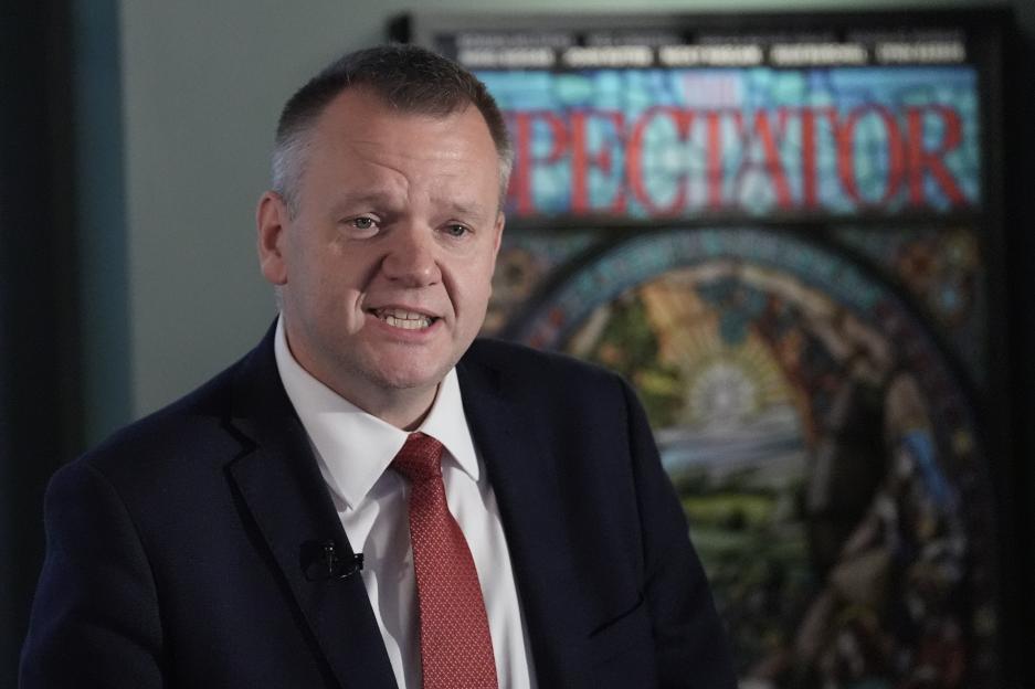 Photo of Nick Thomas-Symonds giving a speech.