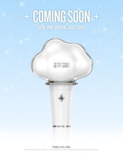 Jeon Somi Reveals Official Light Stick Design 3