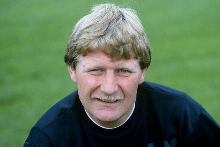 NEWCASTLE UPON TYNE, ENGLAND – JULY 13: Newcastle United coach Iam McFaul pictured during the photocall at ahead of the 1987/88 season on July 13, 1987 in Newcastle upon Tyne, England. (Photo by Danny Brannigan/Hulton Archive)