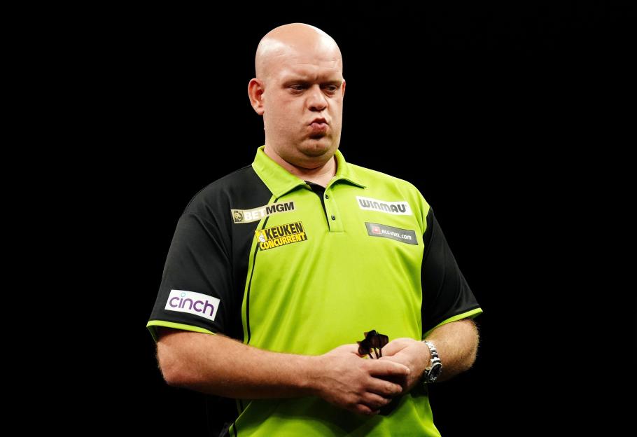 Michael van Gerwen Faces Major Tournament Dilemma as Holiday Plans Threaten His Spot