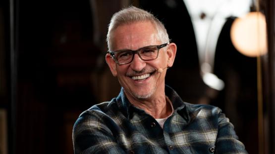 Gary Lineker didn’t hesitate when naming best player he played alongside with Gazza and Shearer snubbed