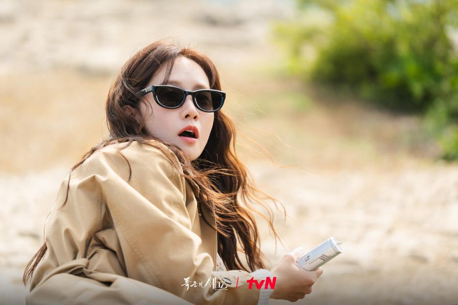 Lim-yoona-1