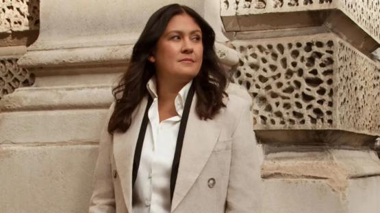 Labour’s Lisa Nandy stuns in chic trench coat & suit for Elle magazine shoot, after making monarchy U-turn