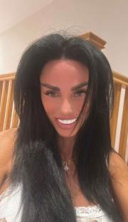 Close-up selfie of Katie Price.