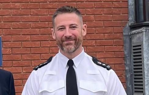 Senior cop SACKED for ‘preying’ on junior colleagues & having sex at work