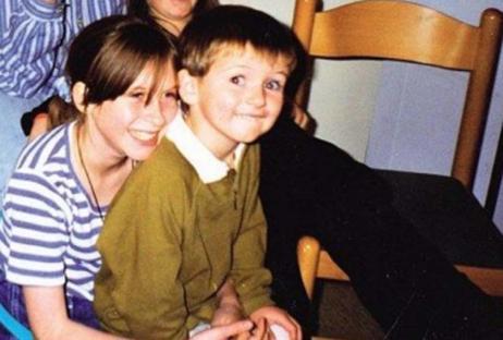 Childhood photo of Ben and Brooke Kinsella.