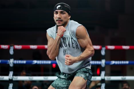Teofimo Lopez at a boxing media workout.