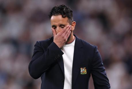 Ruben Amorim, Manchester United manager, looking upset.