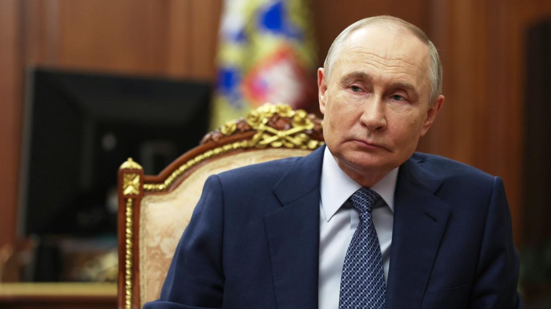 Terrified and sickly Putin’s disastrous war has sealed his fate – I know how its all going to end, warns ex-CIA chief