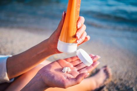 Cleaning gurus swear by £2 trick to banish stubborn sun cream stains from even the whitest of clothes this summer