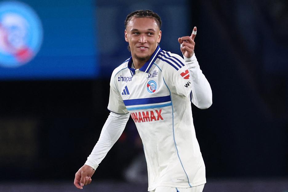 FBL-FRA-LIGUE1-PSG-STRASBOURG