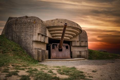 I walked in the footsteps of WW2 hero soldiers on French beaches ahead of VE-Day memorial