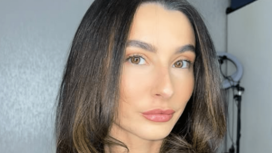 I get paid £60 an hour just to play with people’s hair – trolls say it’s a stupid job, but my bank account disagrees