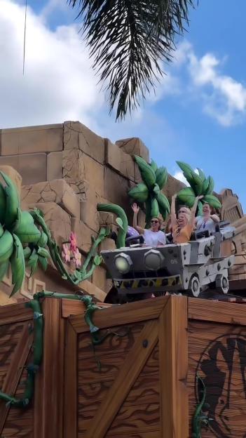 NINTCHDBPICT001035674730