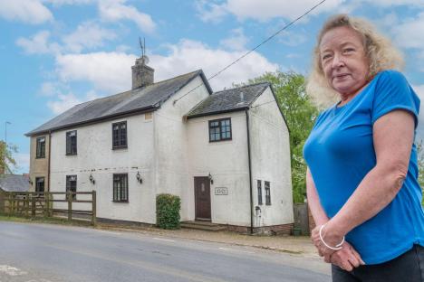 I lost £100,000 in neighbour war over ‘one inch strip of land’ between our homes & was sent DEATH threats
