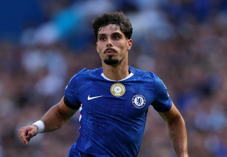Pedro Neto of Chelsea playing soccer.