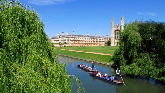 M9DPB9 Students Punting on River Cam past Kings College Chapel & Clare College Cambridge