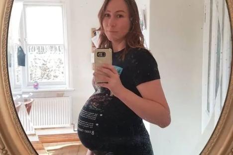 I gave birth at 43 – other mums branded me selfish and midwife’s reaction was shocking…Liz needs to brace herself