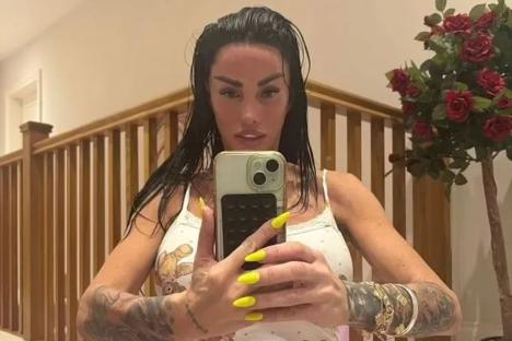 Katie Price sparks concern again with shrinking frame as she poses in tiny pyjama set