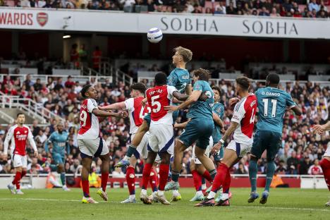 Dean Huijsen of Bournemouth scoring a goal during a soccer match.