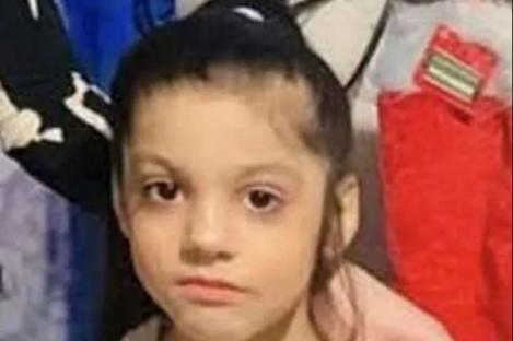 ‘Beautiful’ girl, 9, died after she ‘slipped & fell into Thames playing with cousin’ as heartbreaking tributes paid