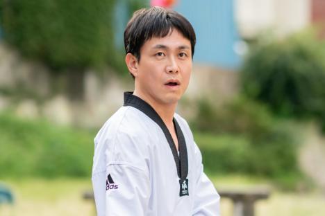 Oh Jung Se Is A Loving And Fiercely Protective Father In Action-Comedy Film “Hi-5”