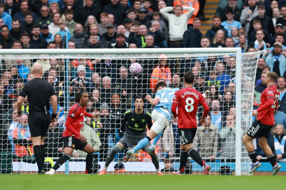 Phil Foden scoring a goal for Manchester City.